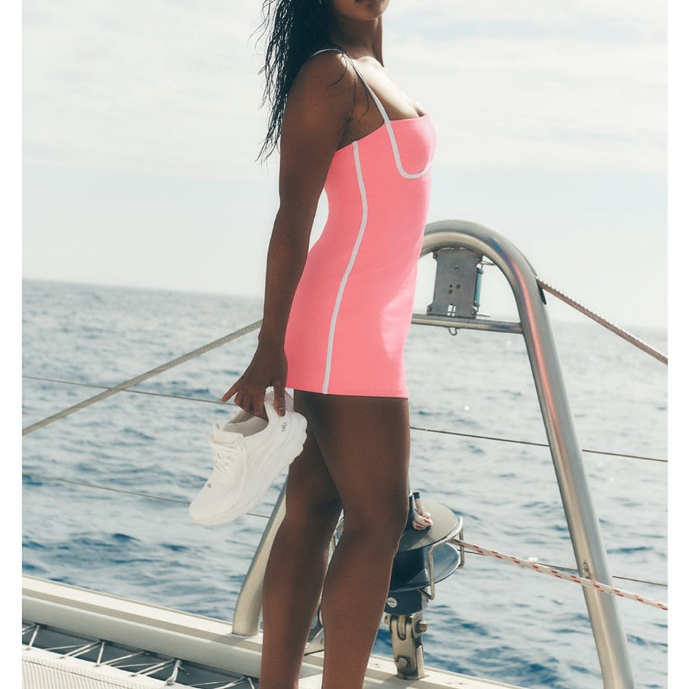 ALO Yoga Airbrush Dress in HOT SOLD OUT Neon Bubblegum Pink Med Same day ship